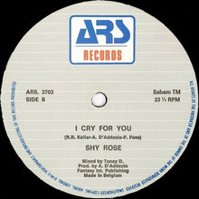 Load image into Gallery viewer, Shy Rose – I Cry For You