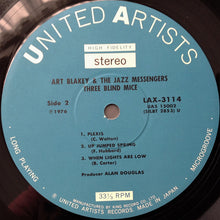 Load image into Gallery viewer, Art Blakey &amp; The Jazz Messengers = アート・ブレイキーとジャズ・メッセンジャーズ – 3 Blind Mice = スリー・ブラインド・マイス