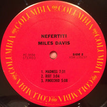 Load image into Gallery viewer, Miles Davis – Nefertiti